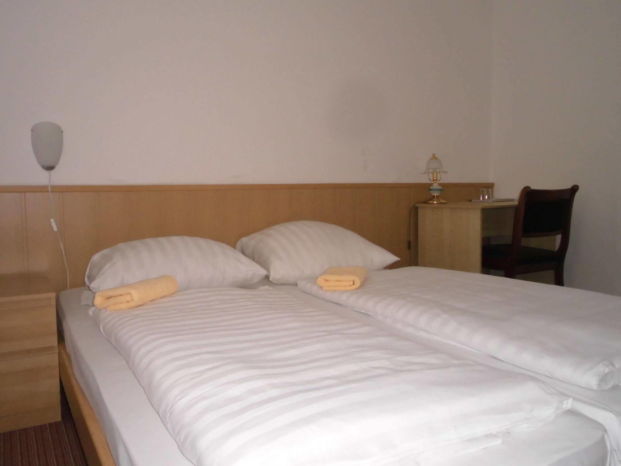 ברלין Hotel Avalex מראה חיצוני תמונה